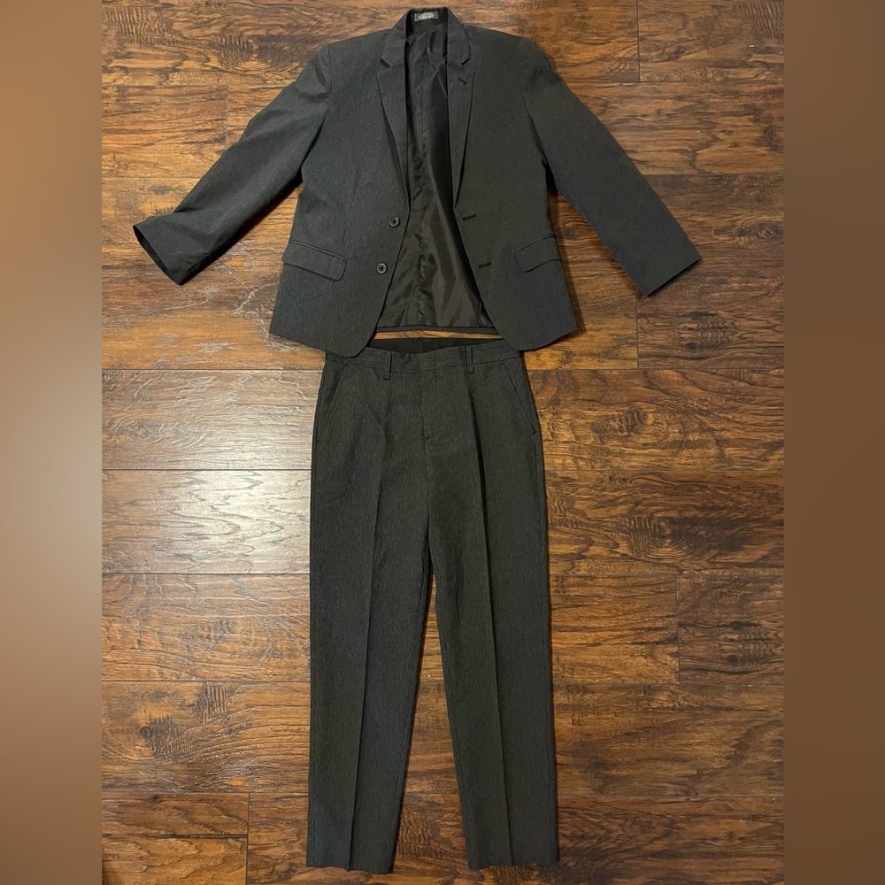 Van Heusen Suit for 14 Year Old Boy